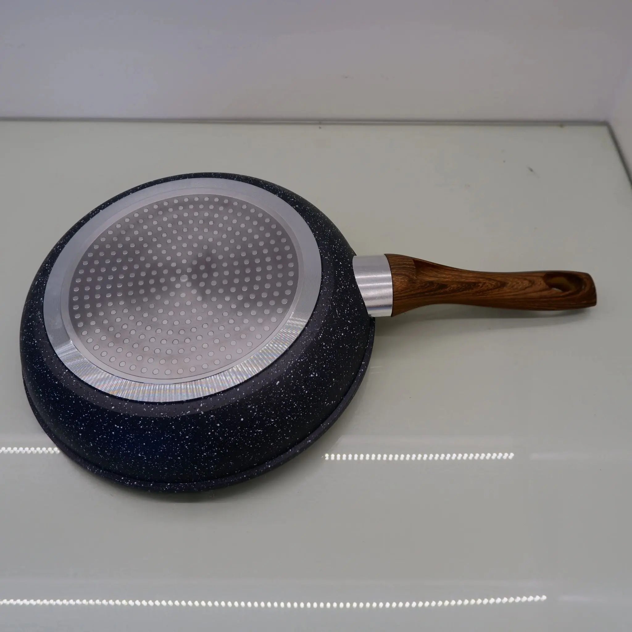 SET OD 3 MRAMORNE TAVE 20cm/24cm/28cm Outlet Prodaja