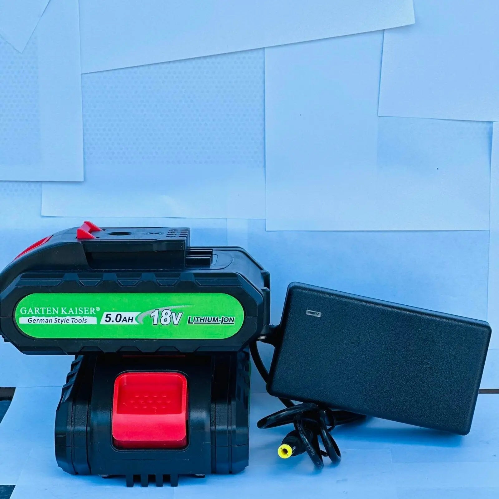 Gk aku bušilica + 40djelni set Outlet Prodaja