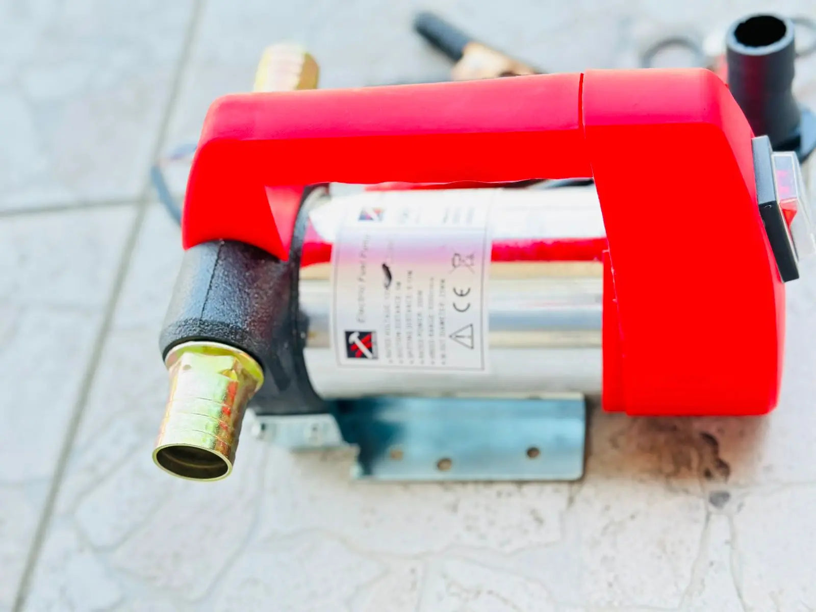 PUMPA ZA PRETAKANJE GORIVA 12V HAMMER TOOLS Top Proizvodi