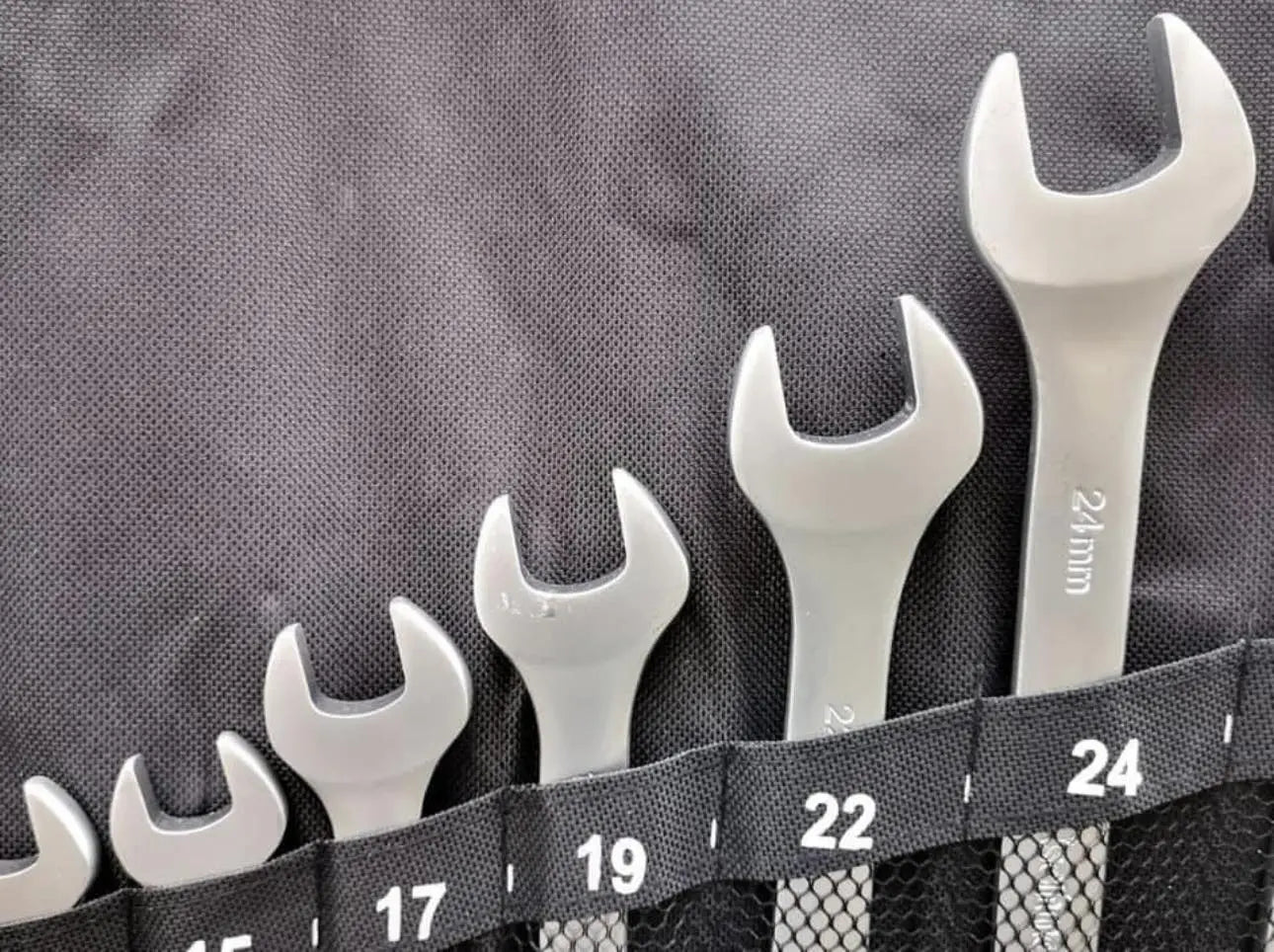 VILJUŠKASTO OKASTI KLJUČEVI 25DJELNI OD 6-36mm KRISCHNER Top Proizvodi